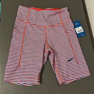Brooks Women Method 8” Short Tight Stripes Blue Red and White (NWT)